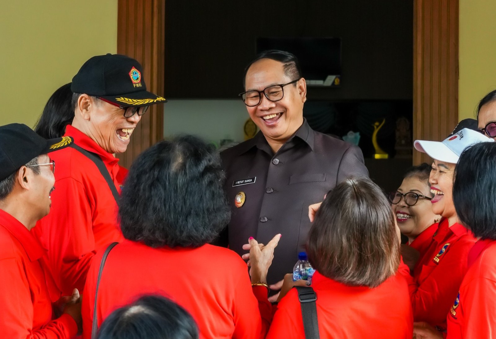 Wabup Suiasa Terima Kunjungan PWRI Badung